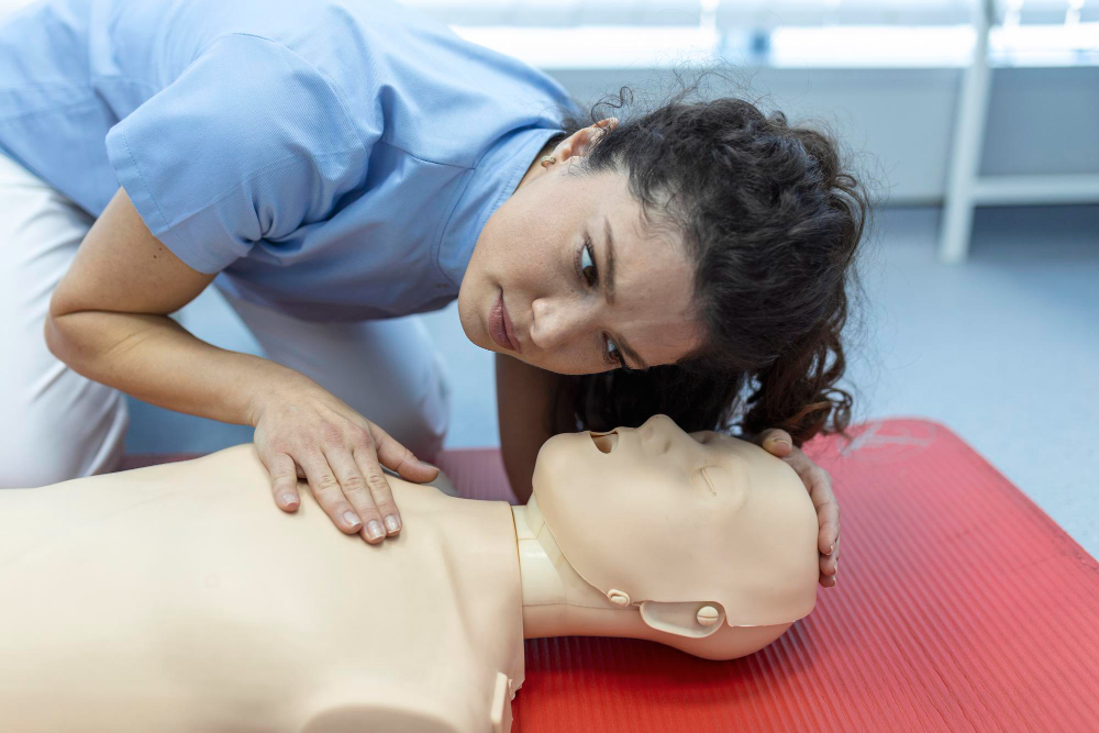 What Are the Benefits of Completing an Online CPR Course in Australia?
